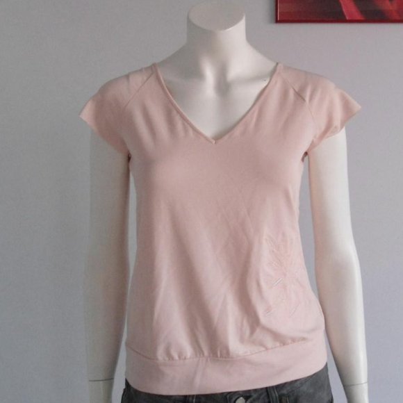 NWT Cop Copine Interesting Blouse with Wrap on the Back and Embroidery - Picture 2 of 8